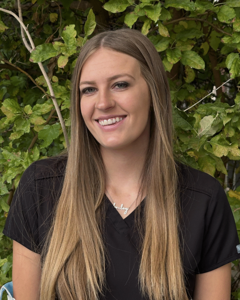 Alexis, Dental Assistant